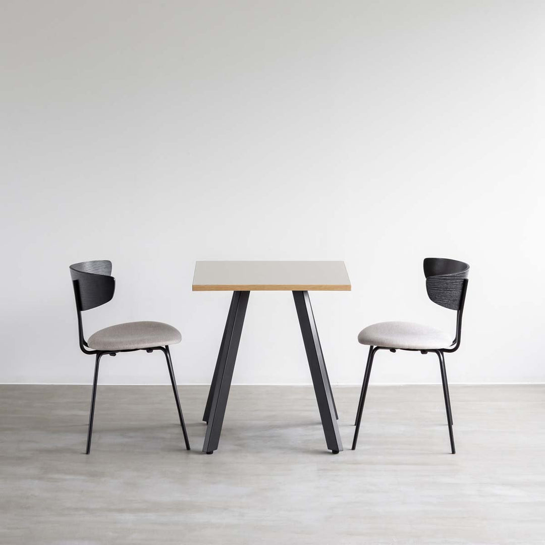 THE CAFE TABLE / リノリウム Black Steel 4pin × スクエア 60 THE CAFE TABLE / リノリウム Black Steel 4pin × スクエア 60