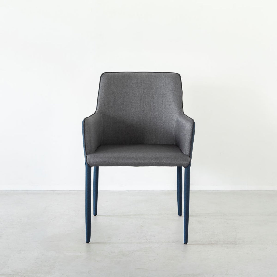 Two-tone Stylish Arm Chair – KANADEMONO