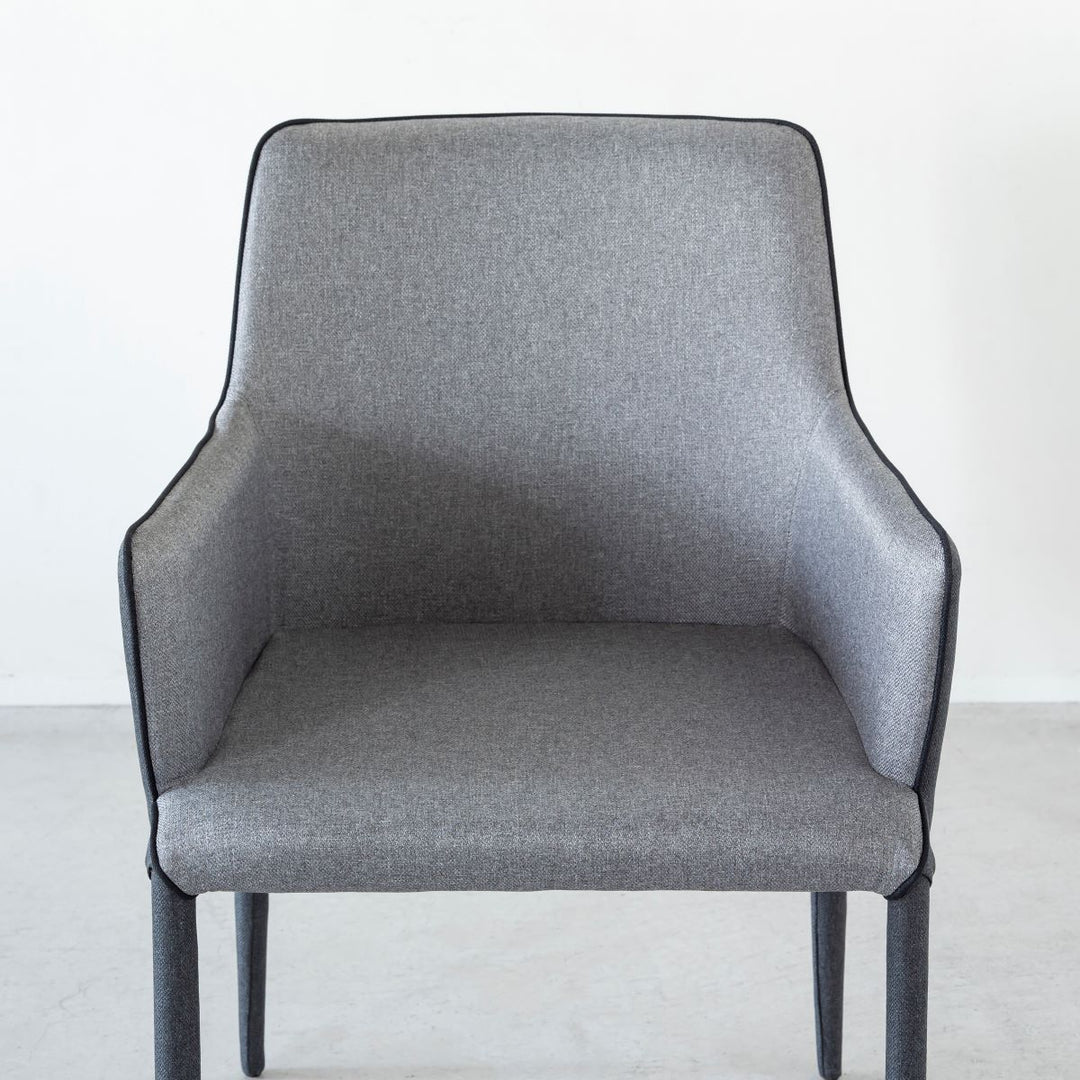 Two-tone Stylish Arm Chair – KANADEMONO