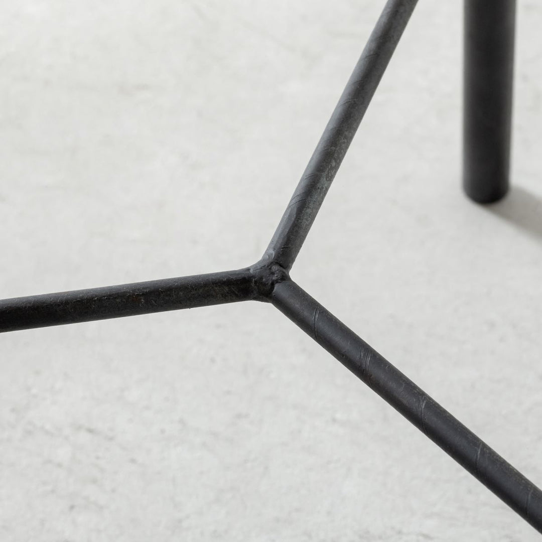 Natural - Craft アイアン スツール オーク無垢材 – KANADEMONO