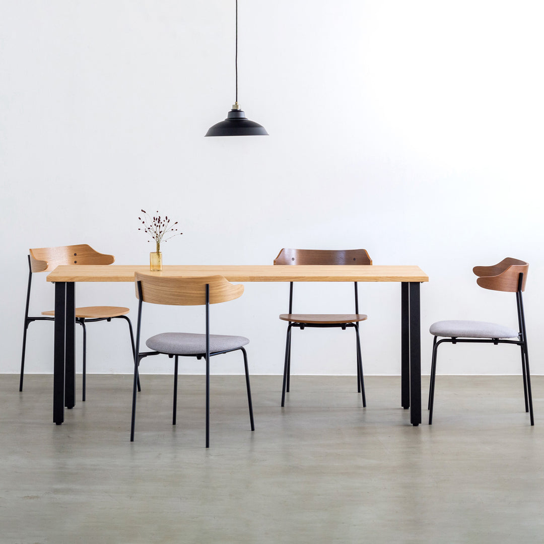 Simple - Modern ダイニングチェア 曲線 × プライウッド（ファブリック