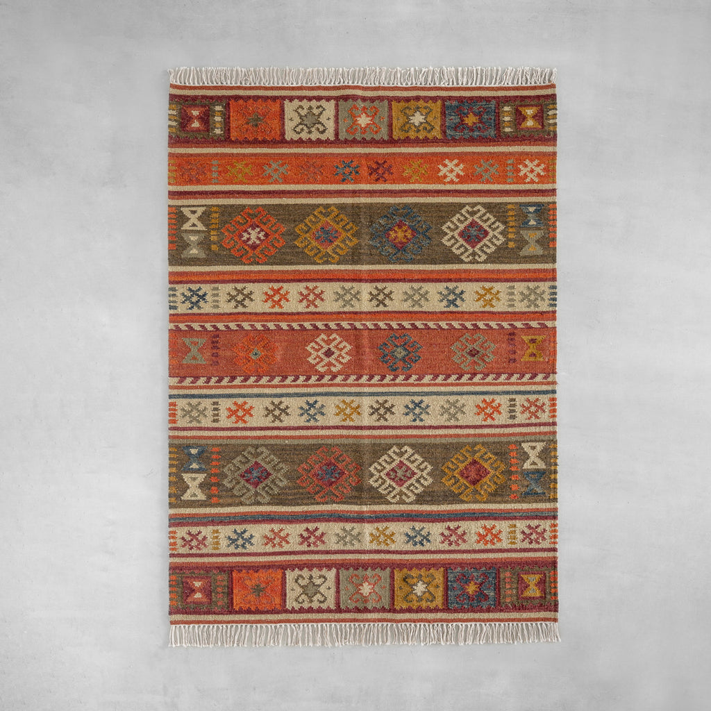 Geometric Panja Rug 140×200 – KANADEMONO