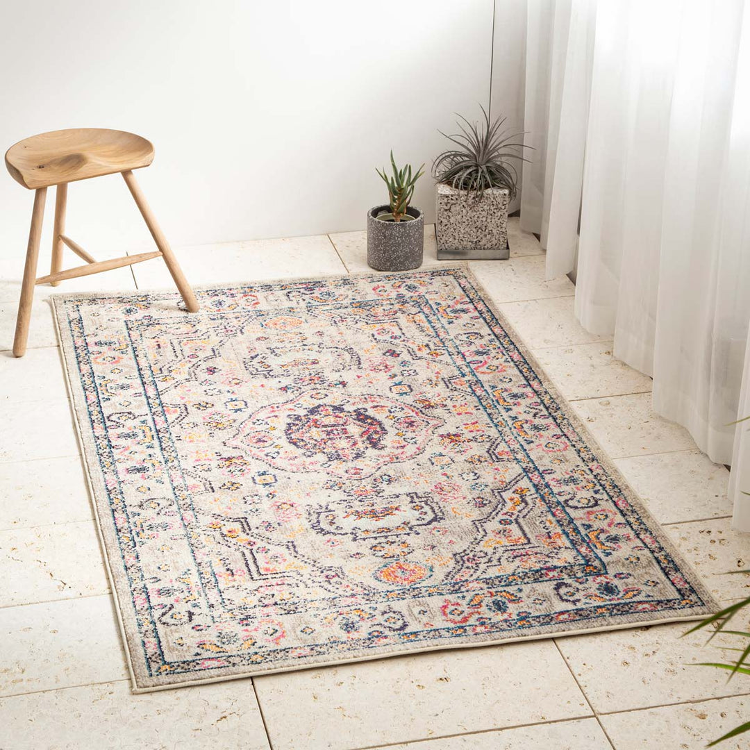 Peaceful Bloom Vintage Rug 120×180 – KANADEMONO