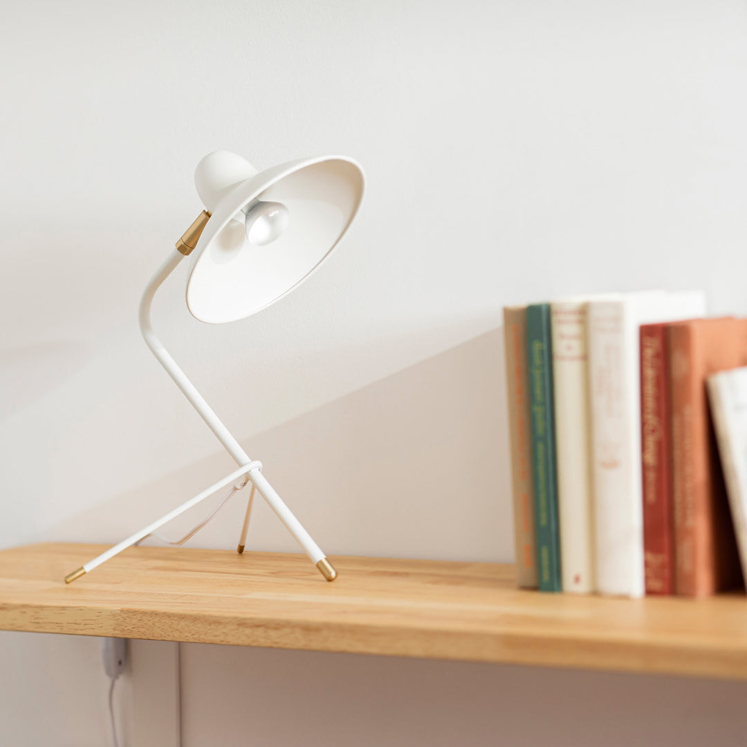 Elegant - Brass Modern Table Lamp – KANADEMONO