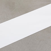 かなでもののアイアンを使用したシンプルなデザインの角ロッドタイプの配線孔トレイ／ホワイト（トレイ部分詳細）