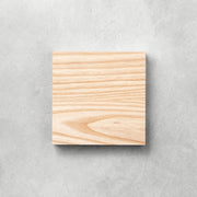 かなでもののホワイトアッシュのサンプル木材（150mm角）1