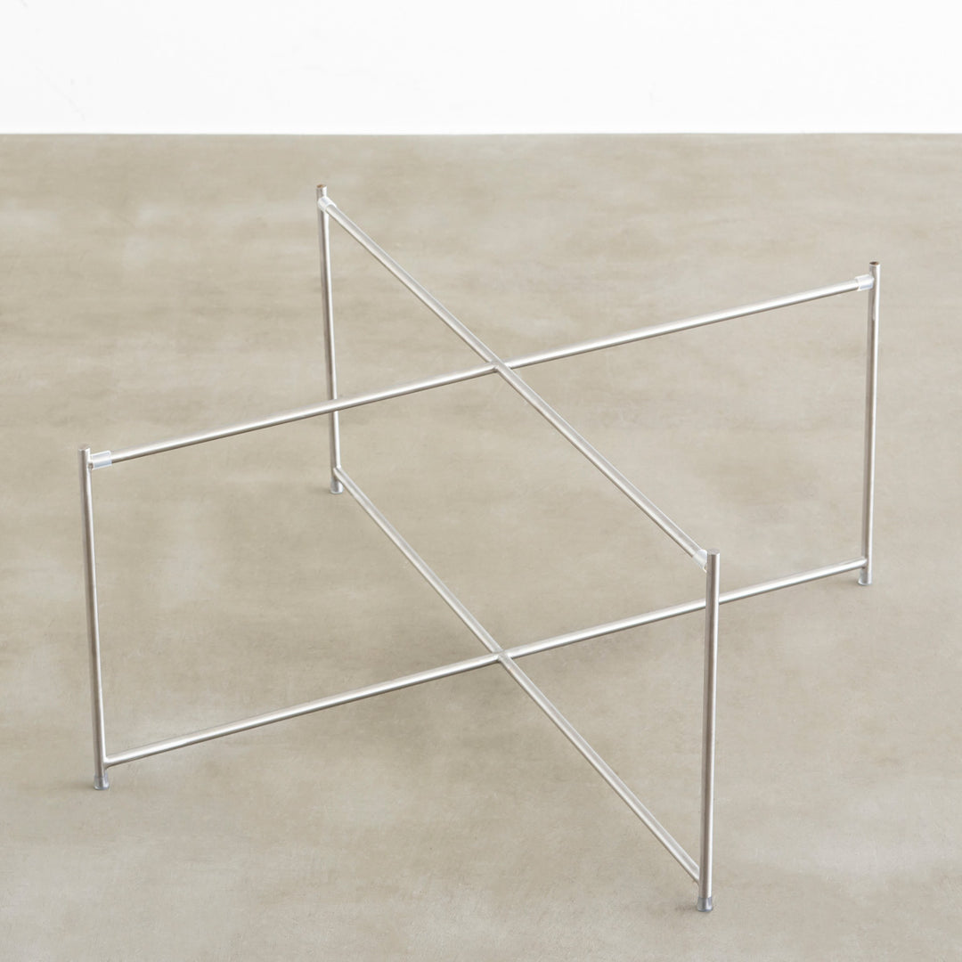 Linoleum × Modern ラウンド ローテーブル X-Base – KANADEMONO