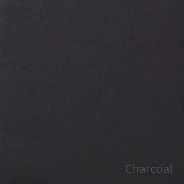 Kanademonoのリノリウム色見本（Charcoal）